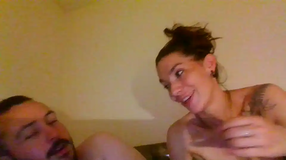 Couple_78 – Cam4 Live Cam Video – 2026-01-12 17:17:34