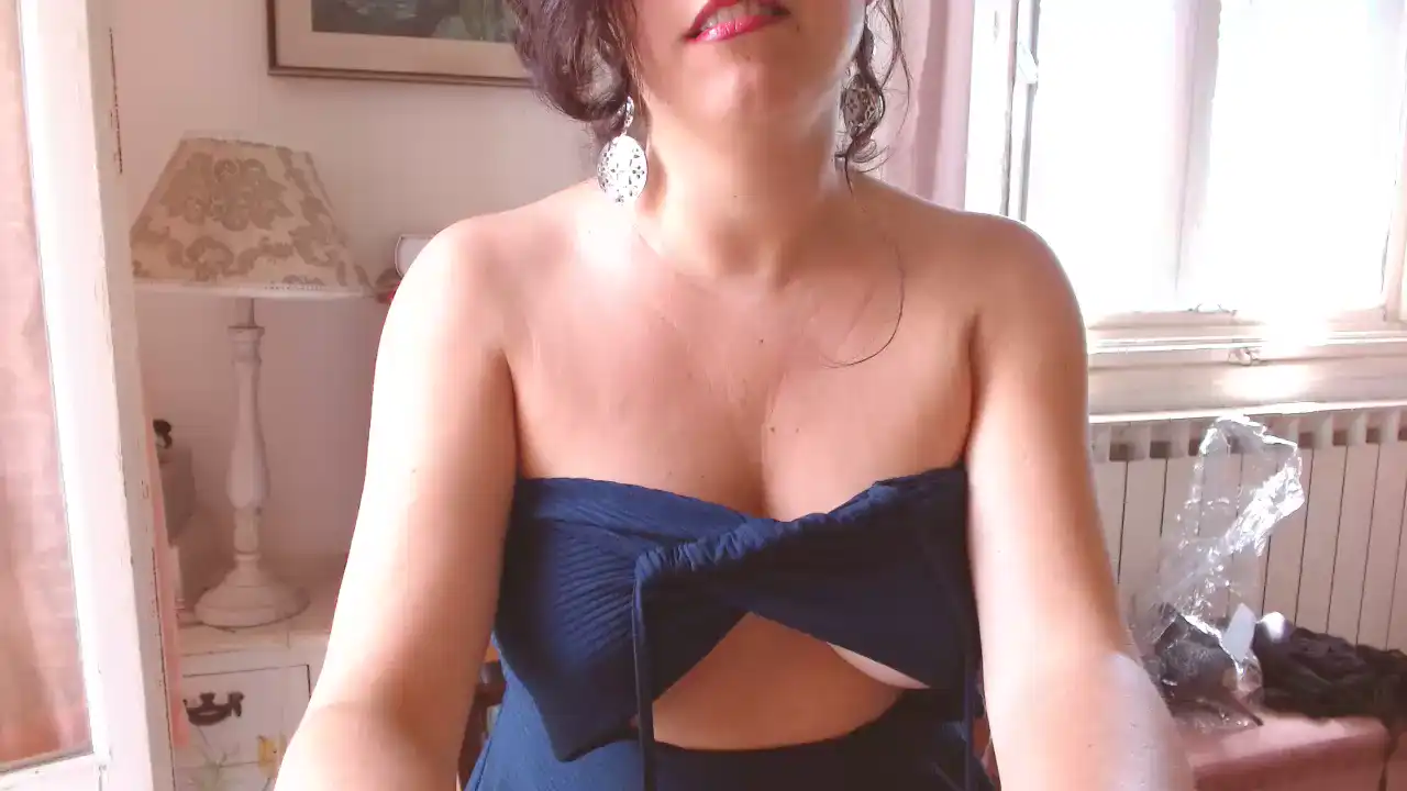 Anitatease – Cam4 Live Cam Video – 2025-04-25 18:29:44