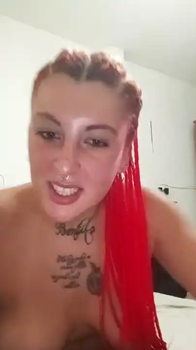 Todaa100 – Amateur.tv Live Cam Video – 2025-06-01 16:35:16