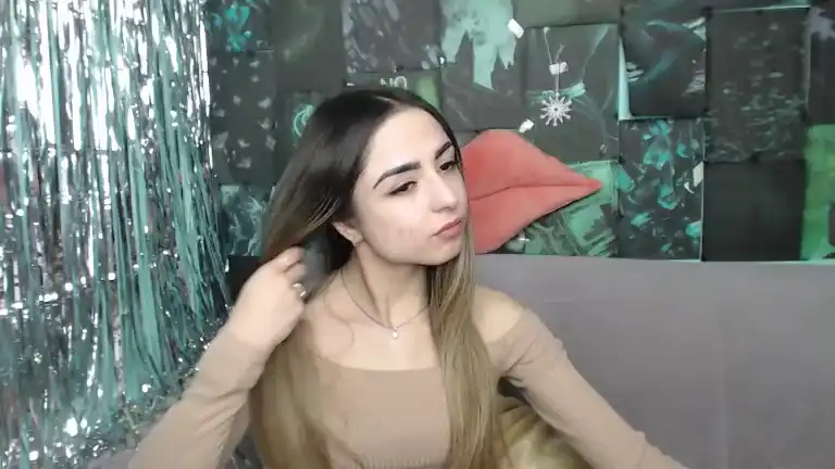 Misandeyali – Streamate Live Cam Video – 2025-04-23 09:24:04