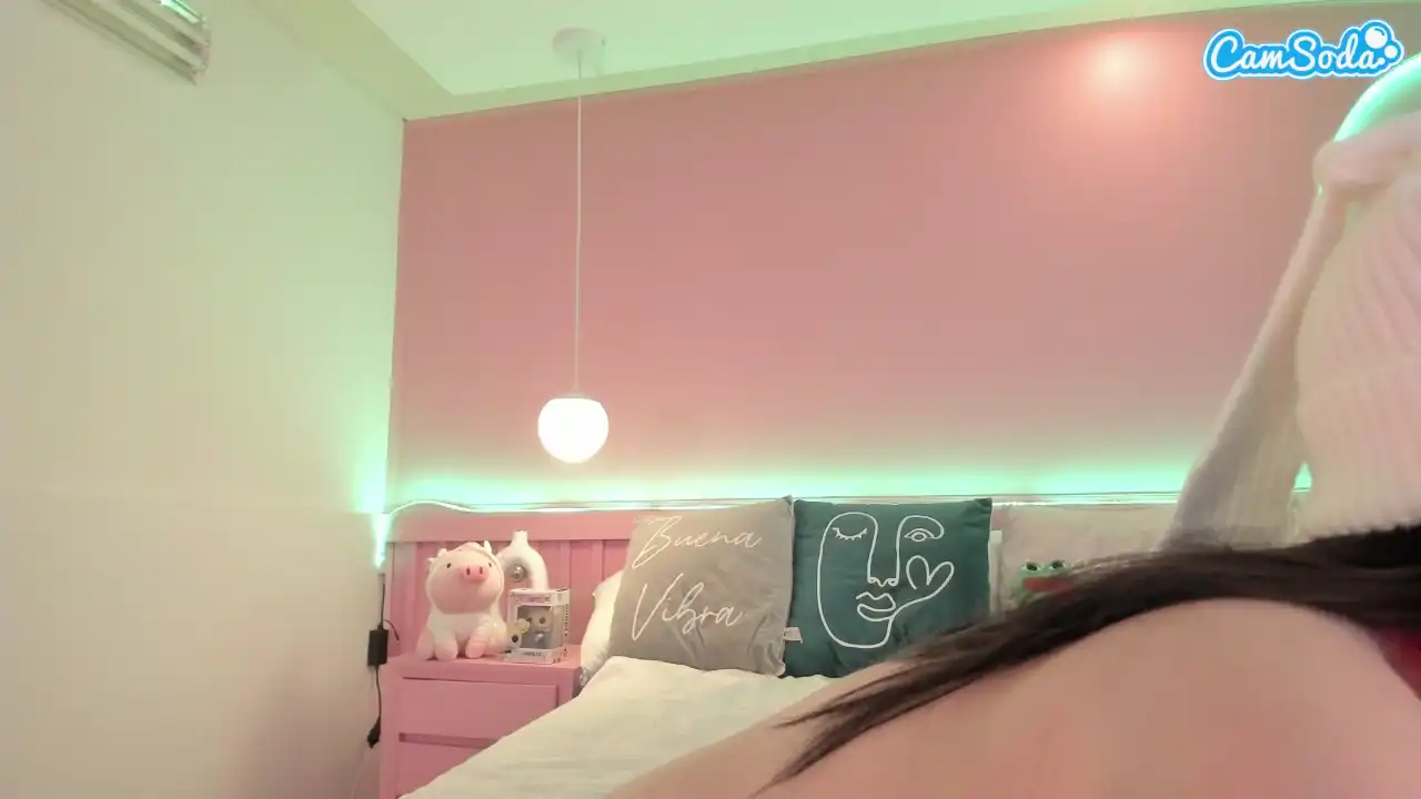 Aliciabigtits – Camsoda Live Cam Video – 2025-02-20 17:40:09