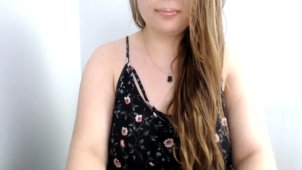 Malinka_19_ – Showup Live Cam Video – 2025-04-02 21:54:22