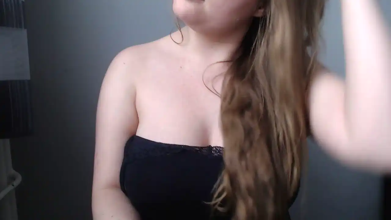 Malinka_19_ – Showup Live Cam Video – 2025-03-16 15:55:54