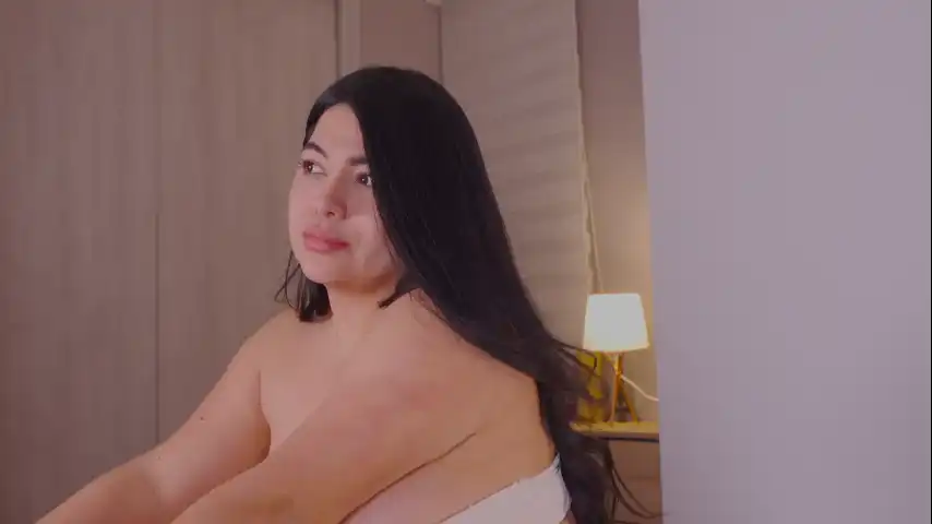 _lasuescun – Chaturbate Live Cam Video – 2026-03-13 23:48:13