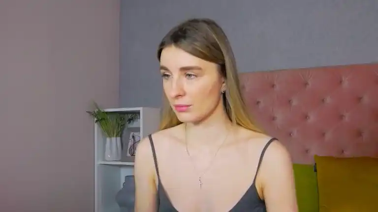 Austra – Streamate Live Cam Video – 2026-05-10 09:18:13