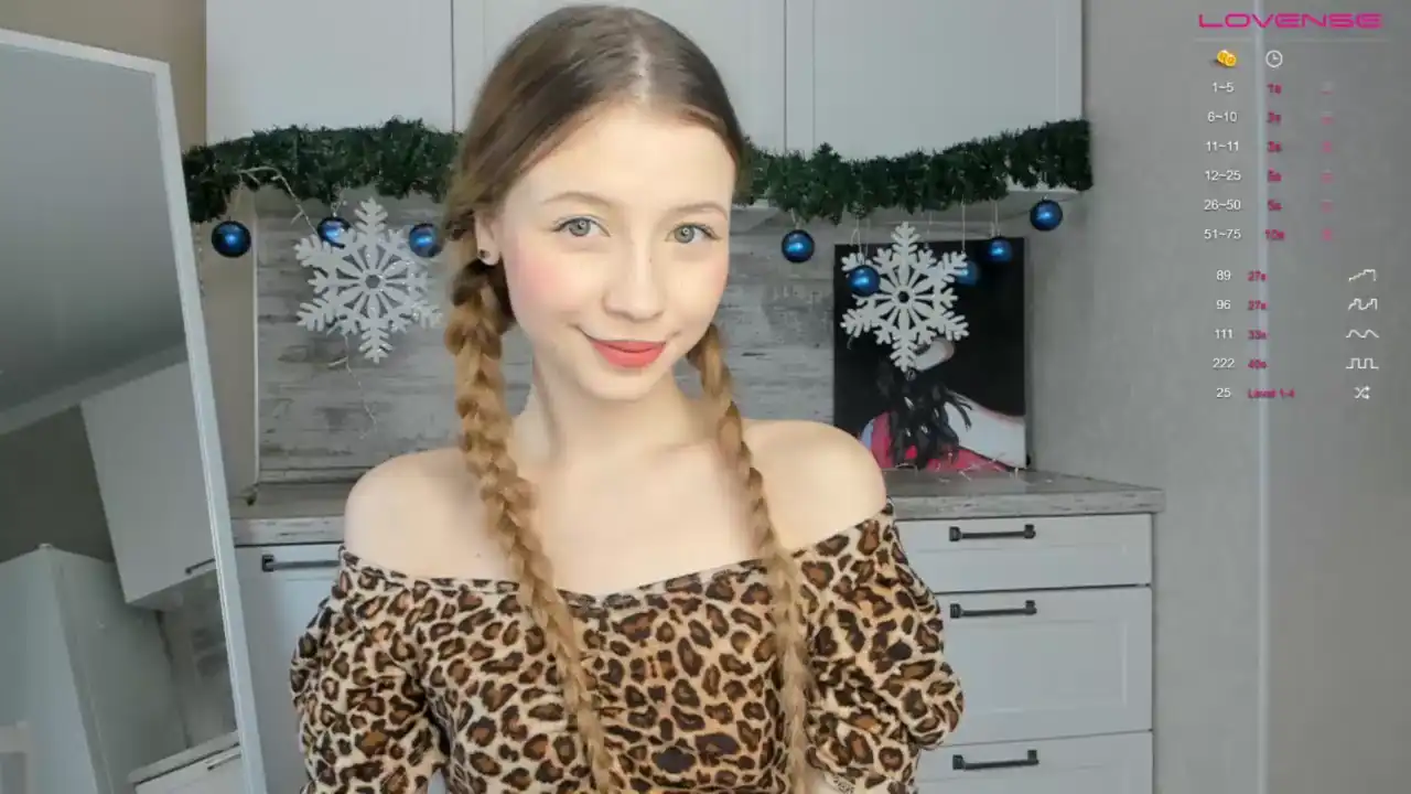 Beverlyvega – Chaturbate Live Cam Video – 2025-11-11 19:22:41
