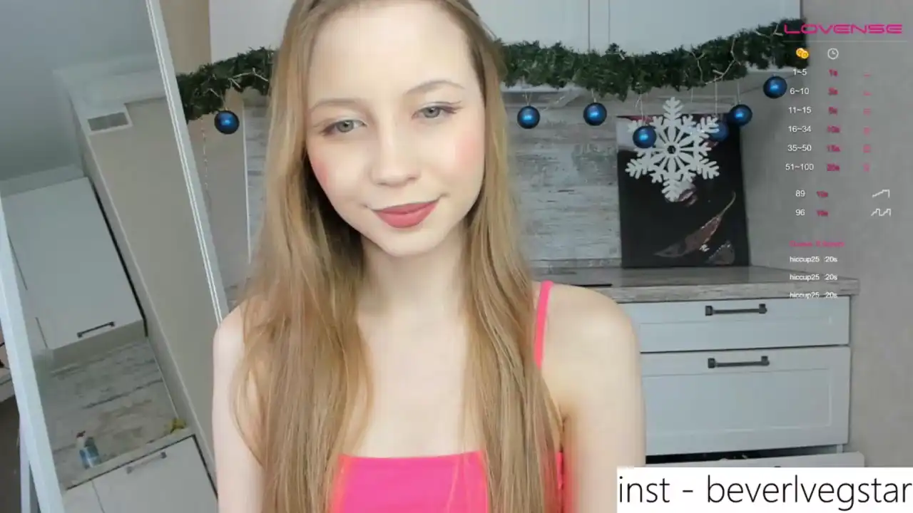Beverlyvega – Chaturbate Live Cam Video – 2025-05-18 16:11:17