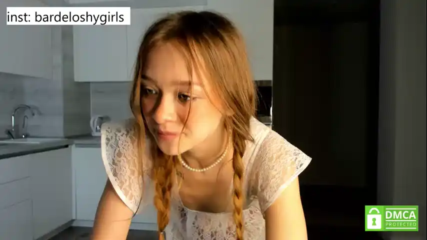 Beverlyvega – Chaturbate Live Cam Video – 2026-02-12 09:02:10